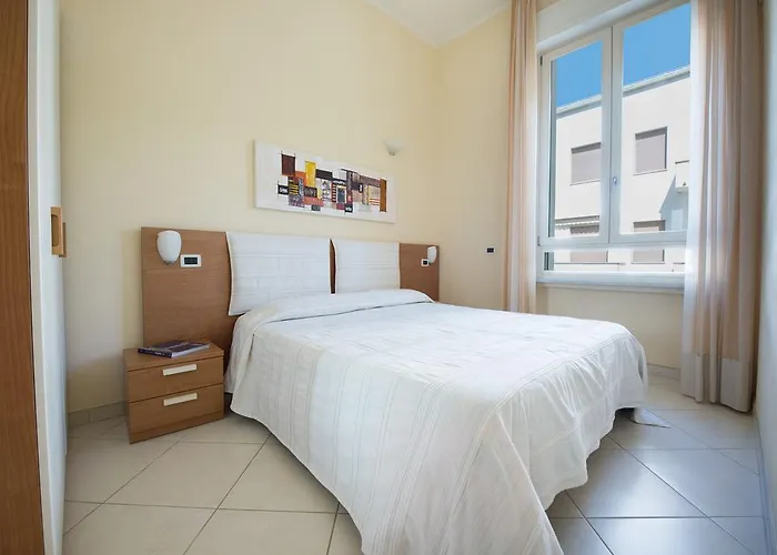 Apart Otel Colombo 4*