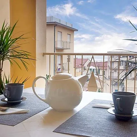 Colombo 4*