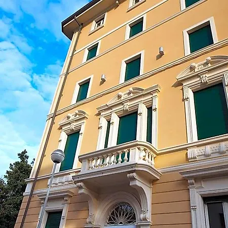 Colombo 4* Viareggio