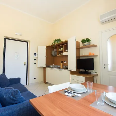 Colombo 3* В'яреджо