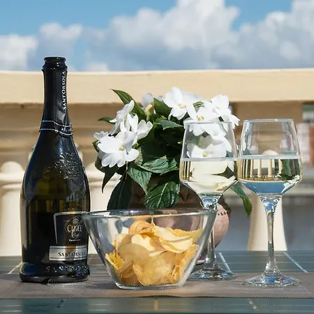 Aparthotel Colombo Viareggio