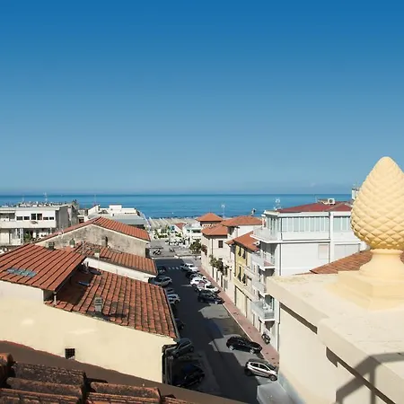 Colombo 3*