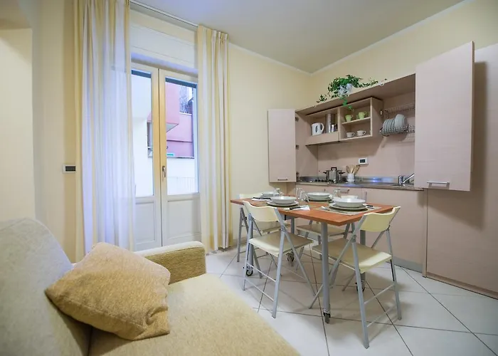 Colombo アパートホテル