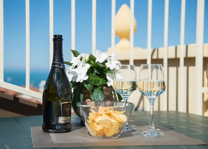 アパートホテル Colombo 4*