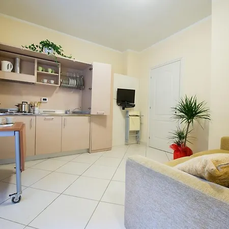 Colombo Apartmanhotel Viareggio